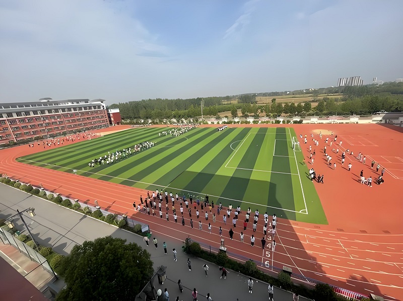 新野县春晖中等职业学校