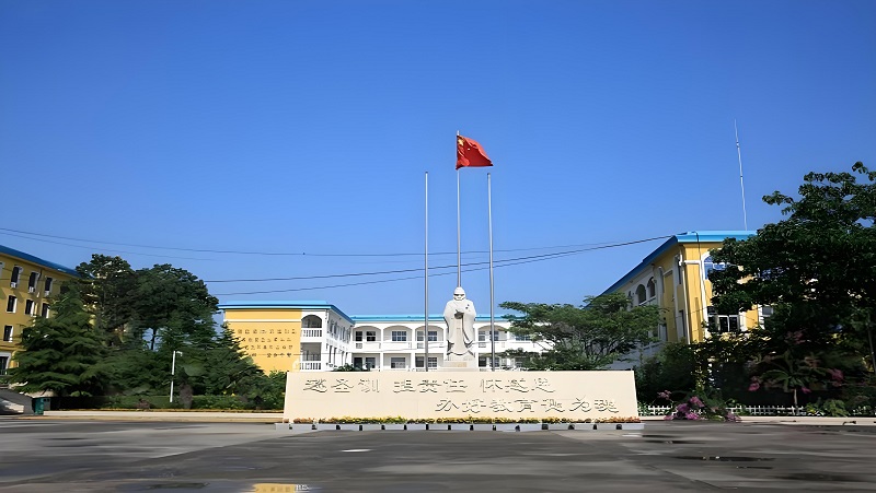 郑州外资企业管理中等专业学校